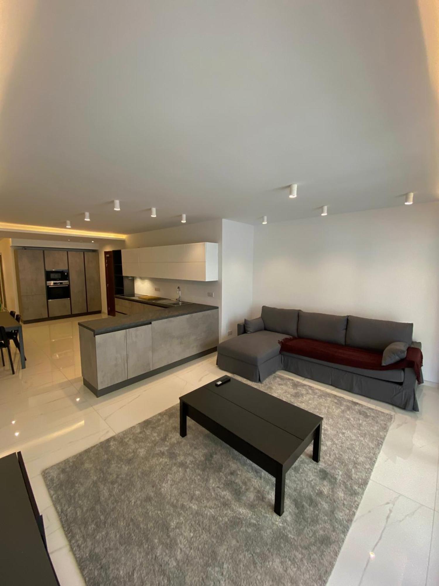Tigne Sliema Three Bedrooms Apartment Bagian luar foto