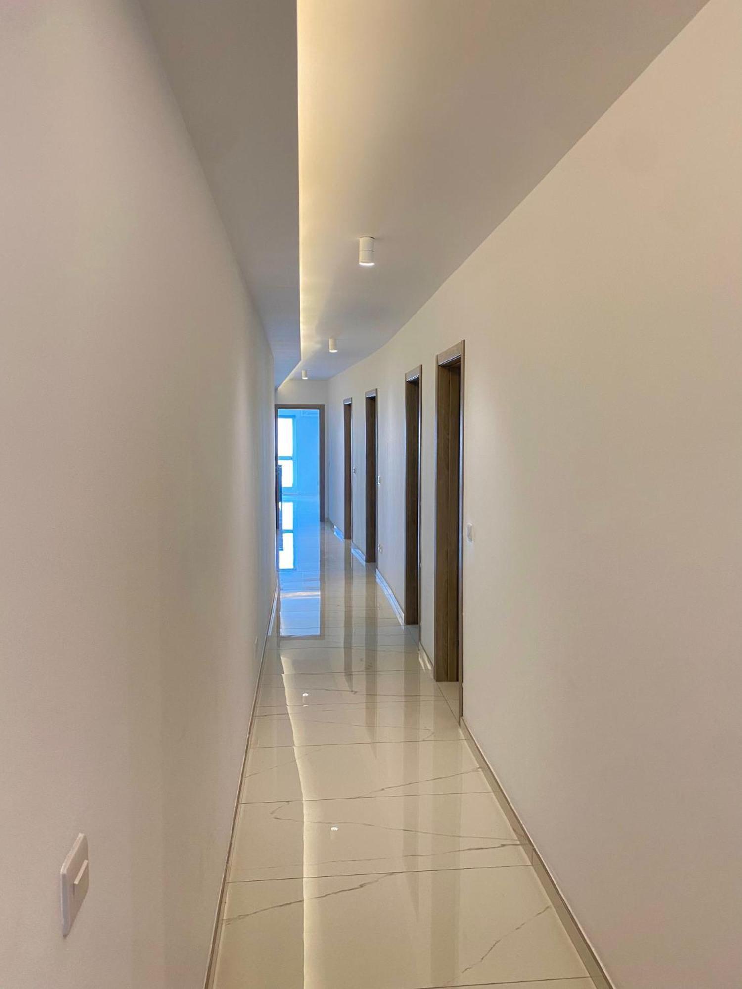 Tigne Sliema Three Bedrooms Apartment Bagian luar foto