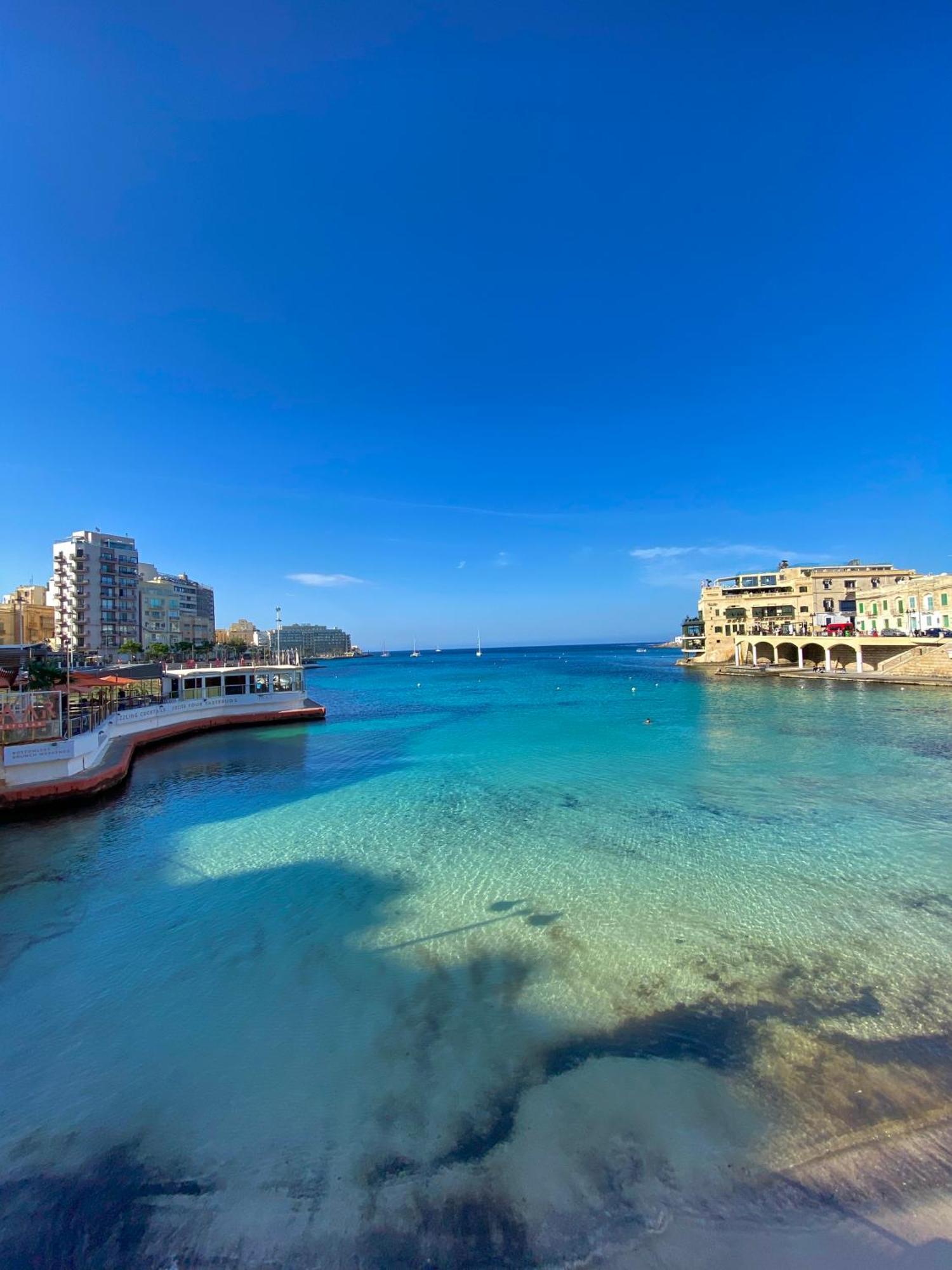 Tigne Sliema Three Bedrooms Apartment Bagian luar foto